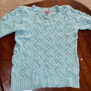 Short sleeve knitted sweater